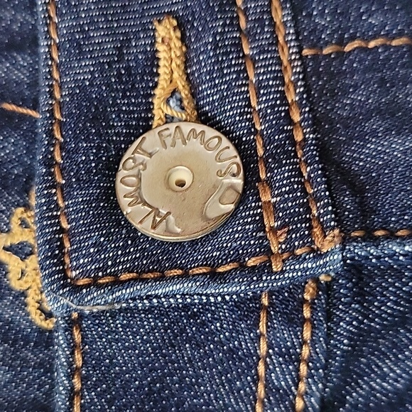 NWT Almost Famous Distressed Denim Shorts - Picture 6 of 10